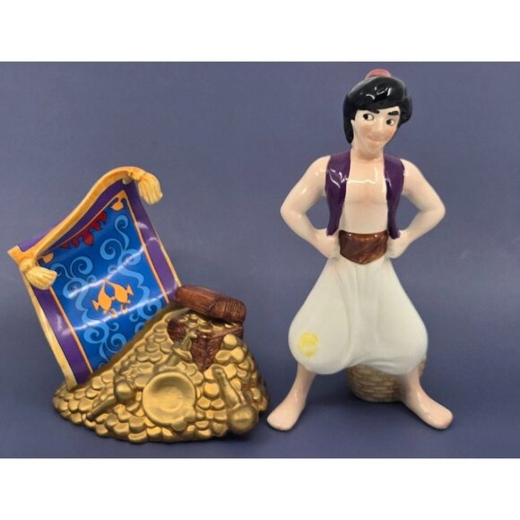 Disney Aladdin Schmid Ceramic Figurine With Magic Carpet & Treasure Scene Collec - Picture 1 of 7